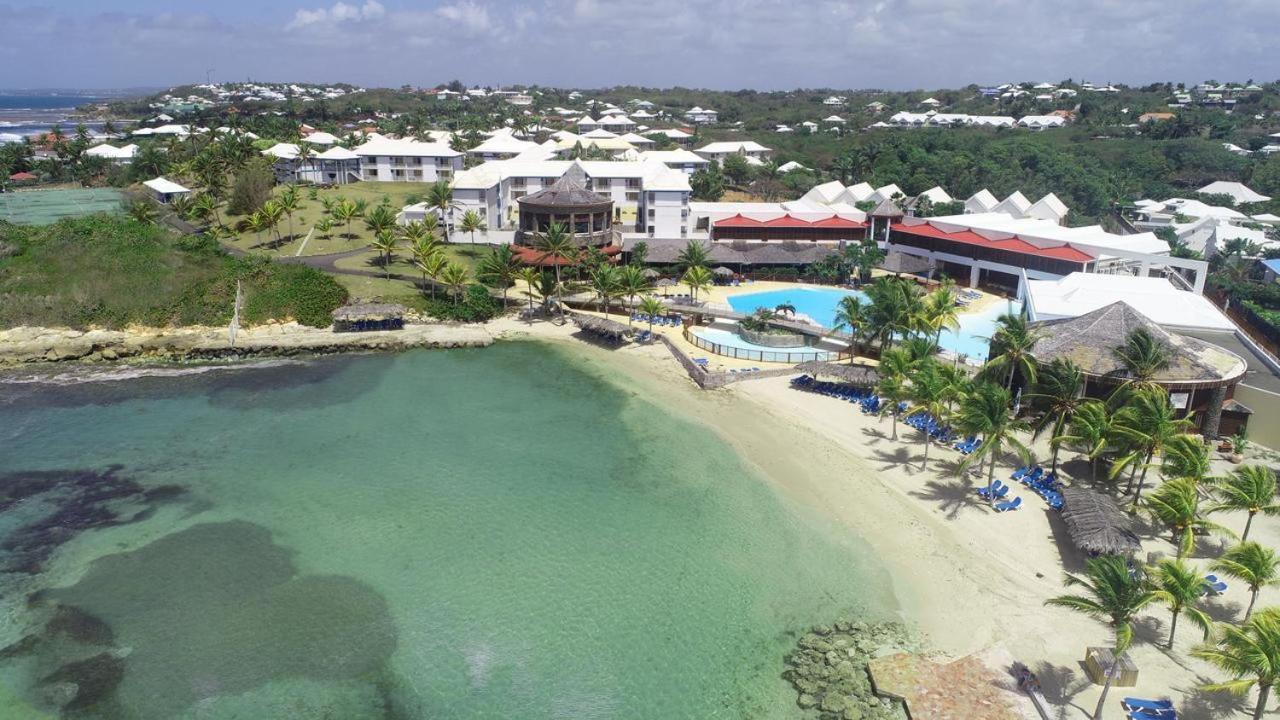 Vue Mer & Acces Direct A La Plage Avec Magnifique Piscine Surveillee Par Un Maitre Nageur Saint-Francois  Luaran gambar